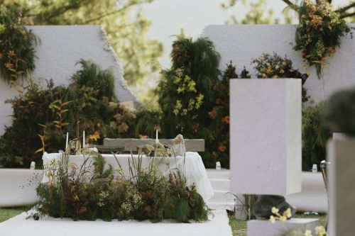 Reception Table Layout 11