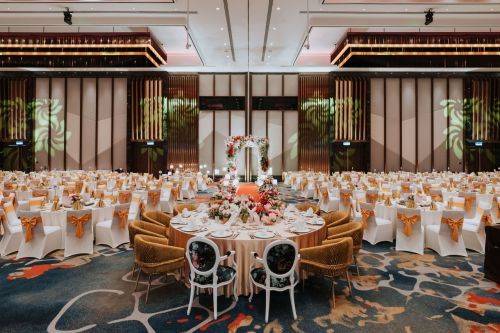 Reception Table Layout 7