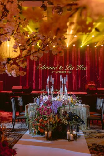 Reception Table Layout 9
